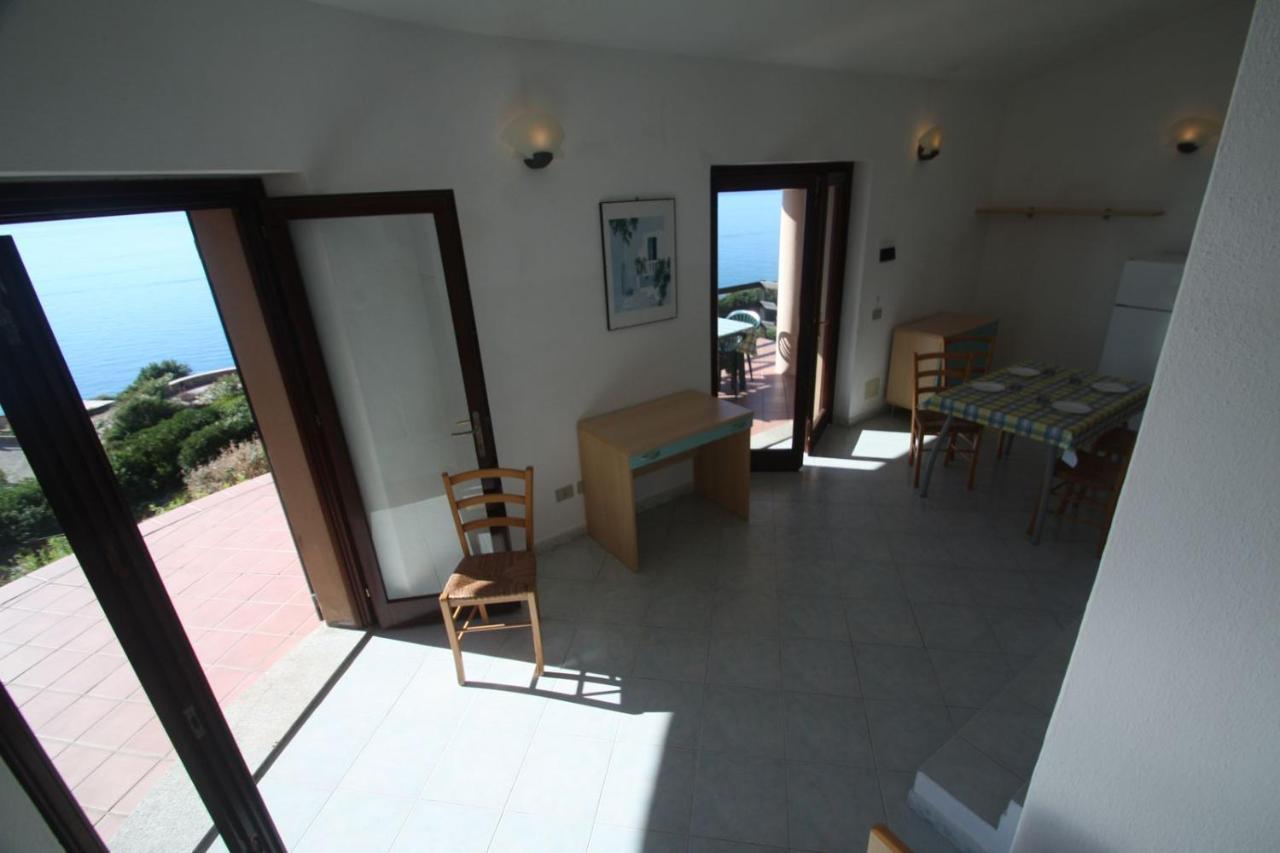 Villino Lu Ciuoni With Nice Sea View คอสตาพาราดีโซ ภายนอก รูปภาพ